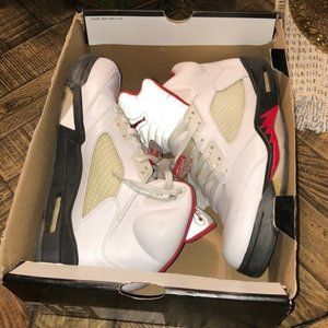 Air Jordan 5 retro